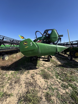 2022 John Deere 735D Header Combine