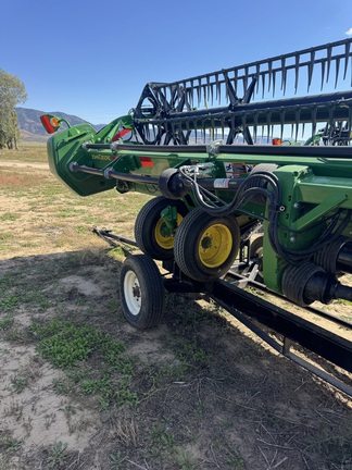 2022 John Deere 735D Header Combine