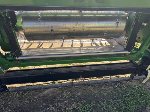 2022 John Deere 735D Header Combine