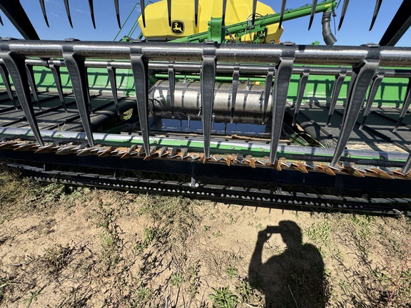 2021 John Deere 735D Header Combine