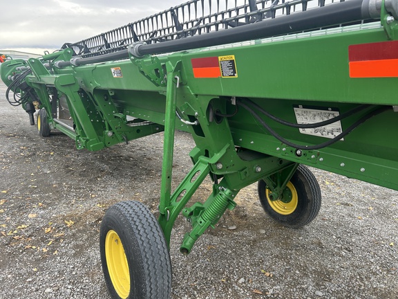 2021 John Deere 735D Header Combine