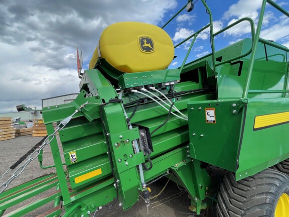 2021 John Deere L341 Baler/Big Square