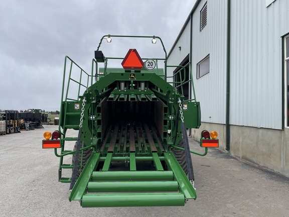 2022 John Deere L341 Baler/Big Square