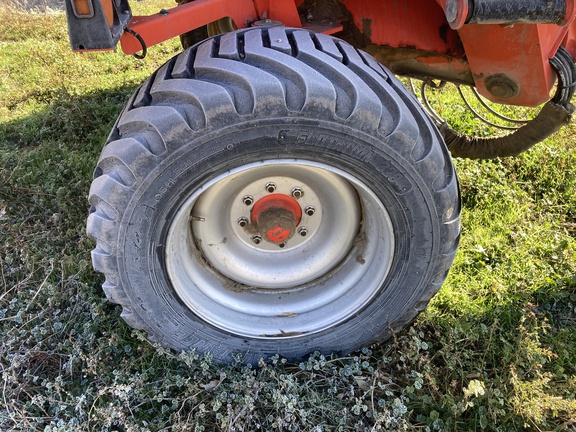 2016 Kuhn Merge Max MM 700 Hay Merger