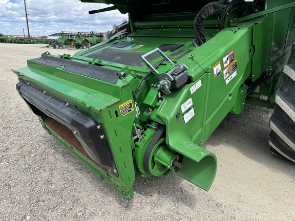2022 John Deere S780 Combine