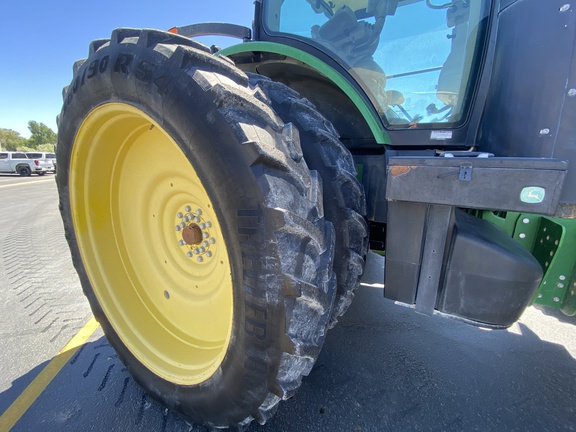 2014 John Deere 8285R Tractor