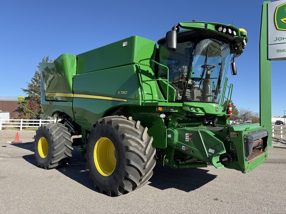 2023 John Deere S780 Combine
