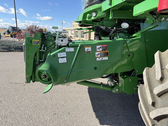 2023 John Deere S780 Combine