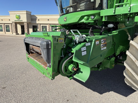 2023 John Deere S780 Combine