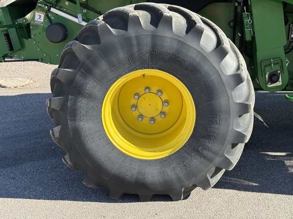 2023 John Deere S780 Combine