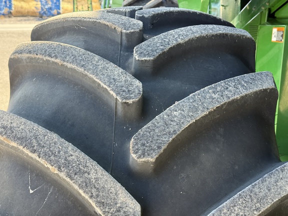 2023 John Deere S780 Combine