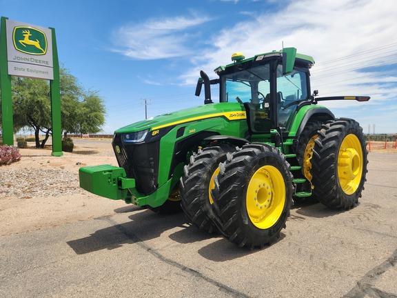 2022 John Deere 8R 340 Tractor