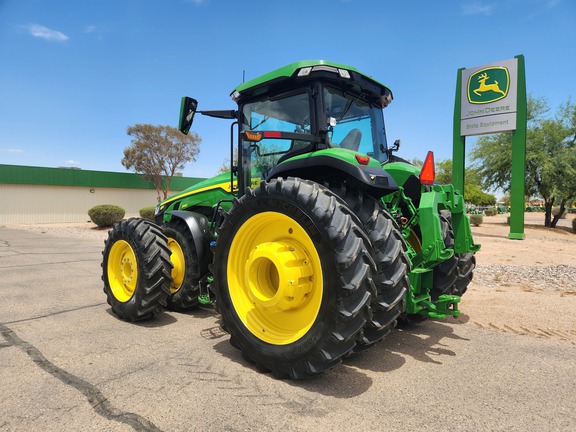 2022 John Deere 8R 340 Tractor