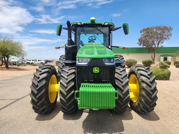 2022 John Deere 8R 340 Tractor