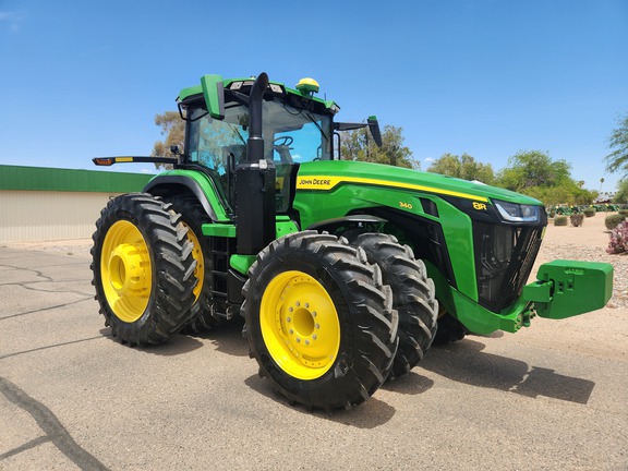 2022 John Deere 8R 340 Tractor