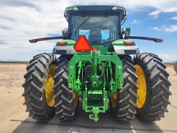 2022 John Deere 8R 340 Tractor