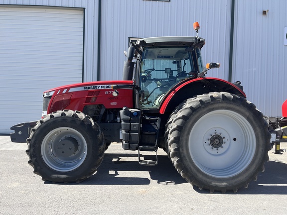 2016 Massey Ferguson 8730 Tractor