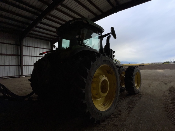 2021 John Deere 8R 370 Tractor