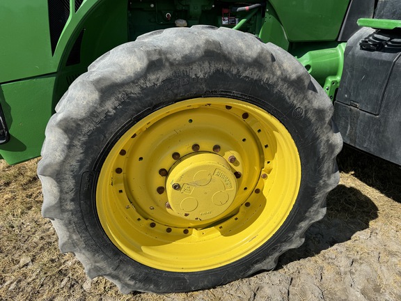 2019 John Deere 8270R Tractor