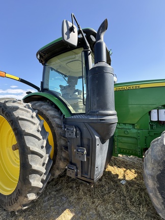 2019 John Deere 8270R Tractor