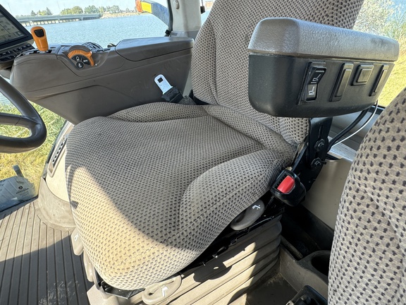 2019 John Deere 8270R Tractor