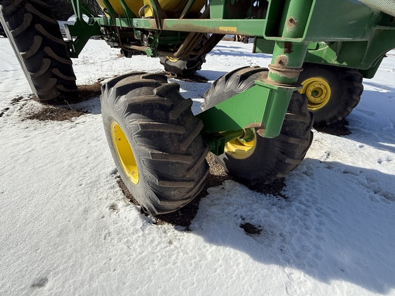 2009 John Deere 1910 Air Seeder