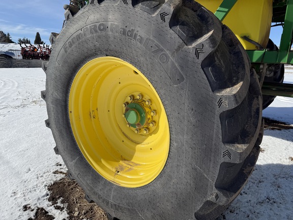 2009 John Deere 1910 Air Seeder