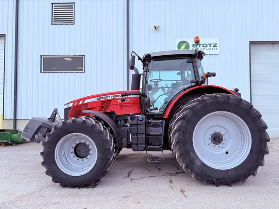 2015 Massey Ferguson 8737 Tractor