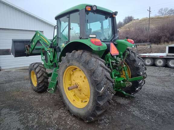 2009 John Deere 7130 Tractor