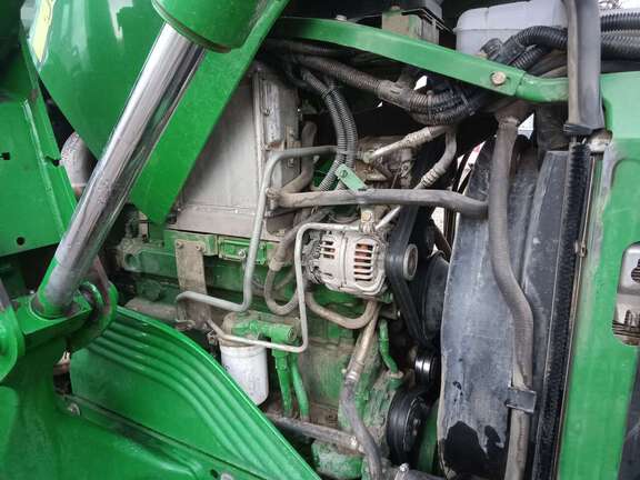 2009 John Deere 7130 Tractor