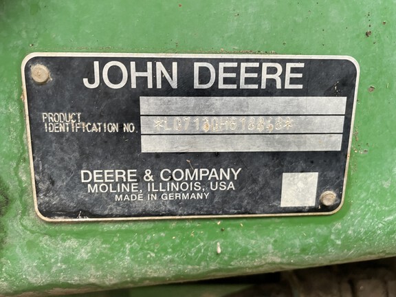 2009 John Deere 7130 Tractor