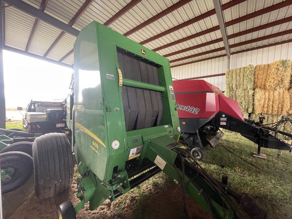 2015 John Deere 469 Baler/Round