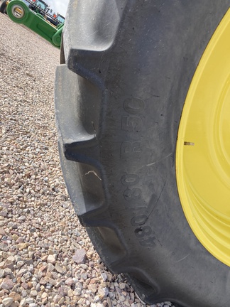 2023 John Deere 8R 250 Tractor