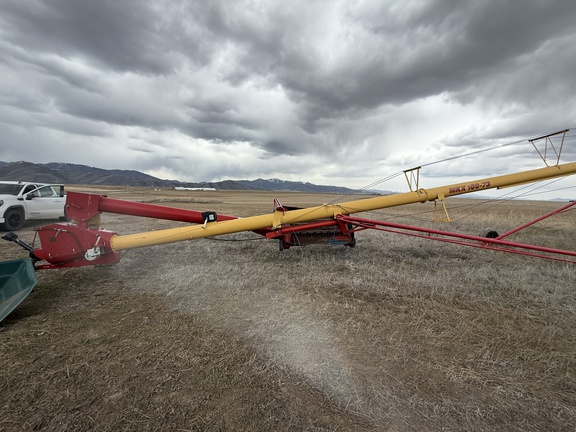 Westfield MKX100-73 Grain Auger