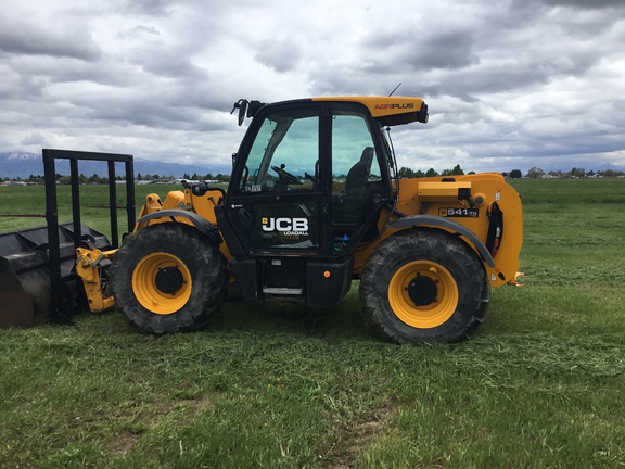 2017 JCB 541-70 Agri Plus Misc