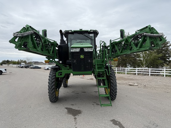 2022 John Deere 412R Sprayer/High Clearance