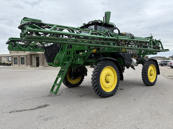 2022 John Deere 412R Sprayer/High Clearance
