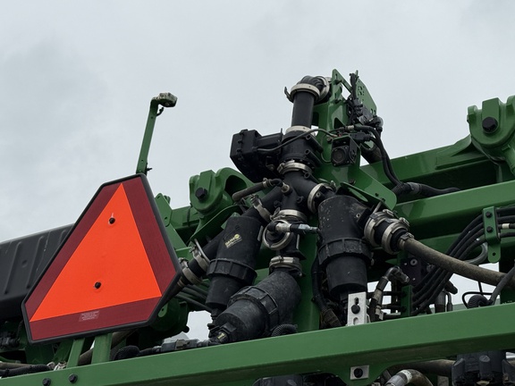 2022 John Deere 412R Sprayer/High Clearance