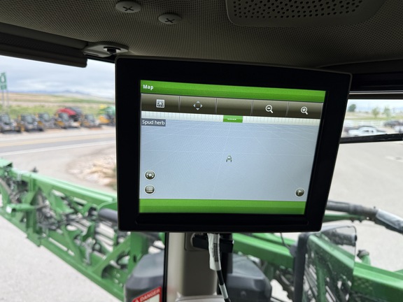 2022 John Deere 412R Sprayer/High Clearance
