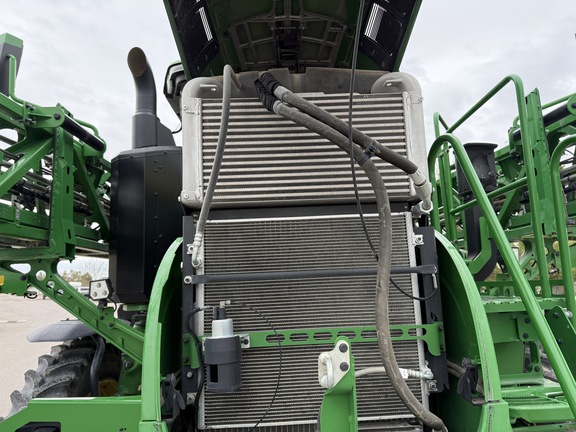 2022 John Deere 412R Sprayer/High Clearance