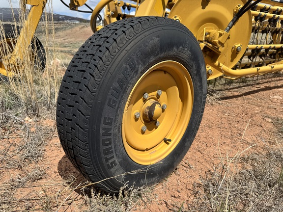 2019 Vermeer R2300 Rake