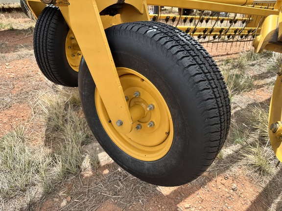 2019 Vermeer R2300 Rake