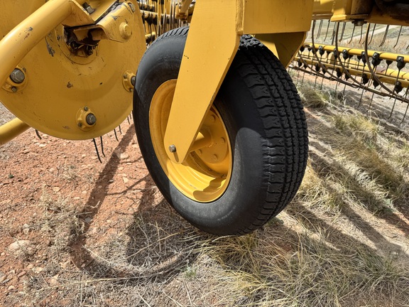 2019 Vermeer R2300 Rake