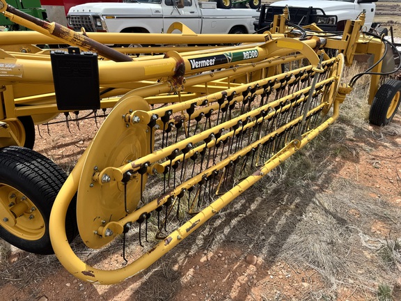 2019 Vermeer R2300 Rake
