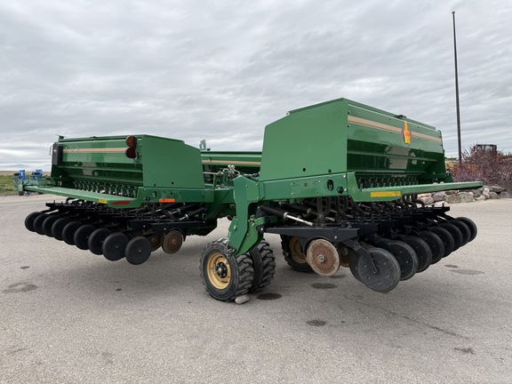 2015 Great Plains 3S 3000-4875 Drill