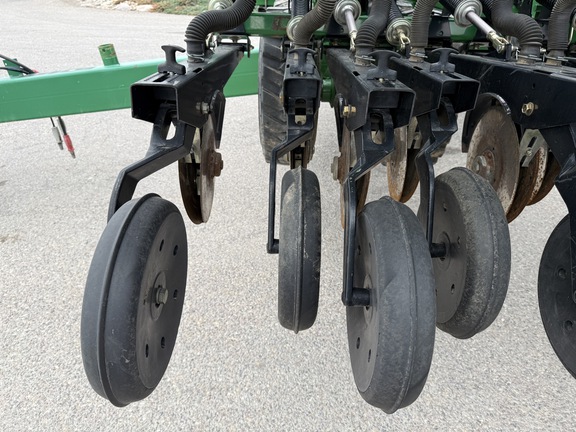 2015 Great Plains 3S 3000-4875 Drill