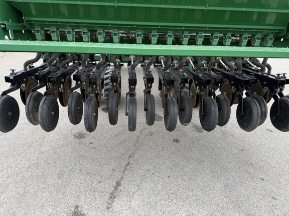 2015 Great Plains 3S 3000-4875 Drill