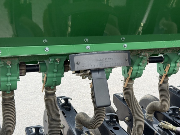 2015 Great Plains 3S 3000-4875 Drill