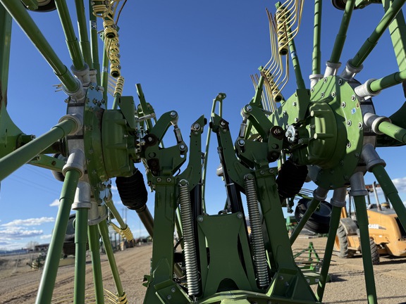 2017 Krone SWADRO TC880 Rake