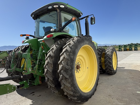 2014 John Deere 8285R Tractor